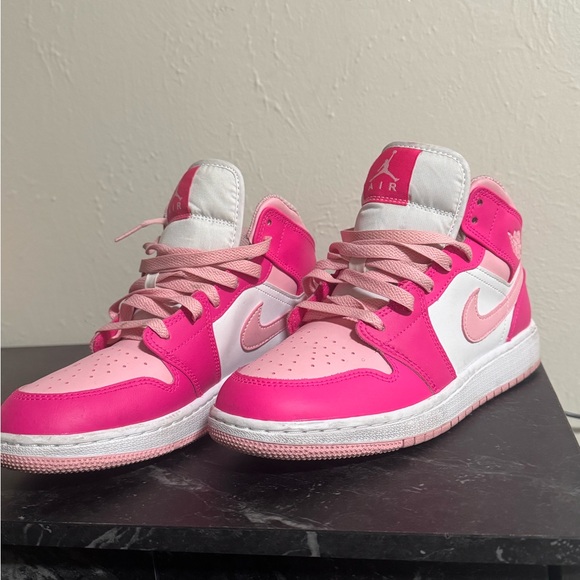 Jordan Women's Sneakers in Pink and White - Picture 7 of 9